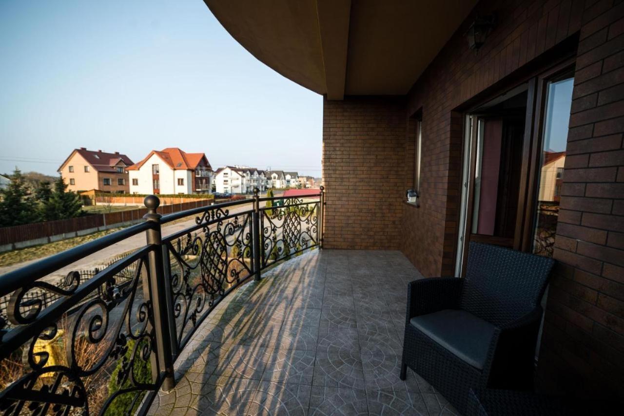 Villa Novum Leba Ngoại thất bức ảnh