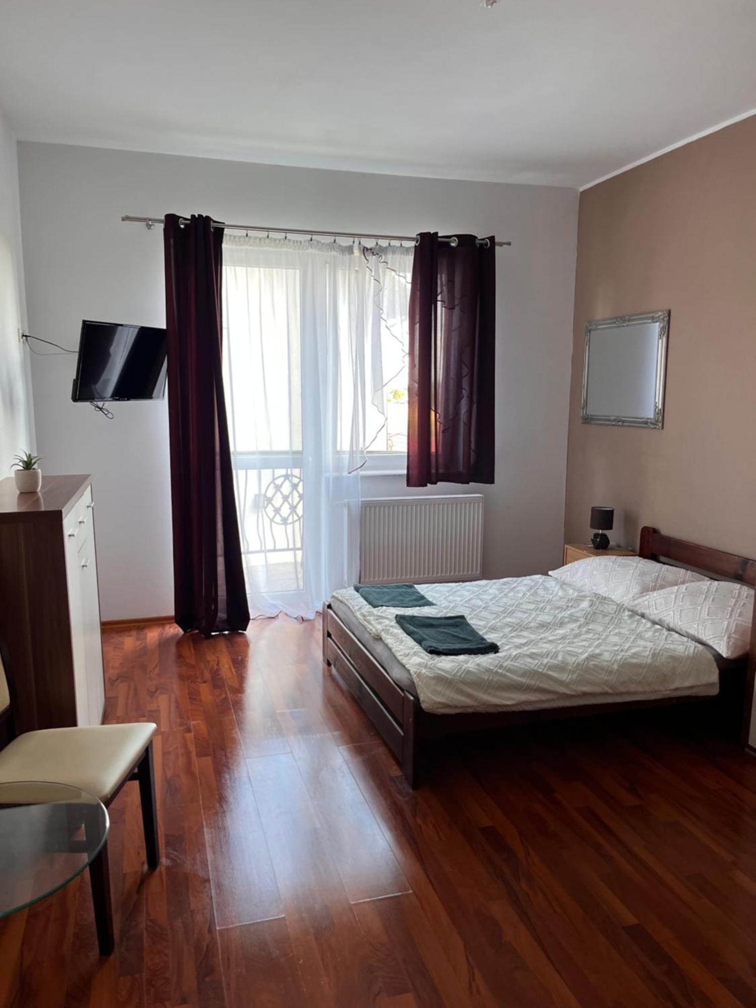 Villa Novum Leba Ngoại thất bức ảnh